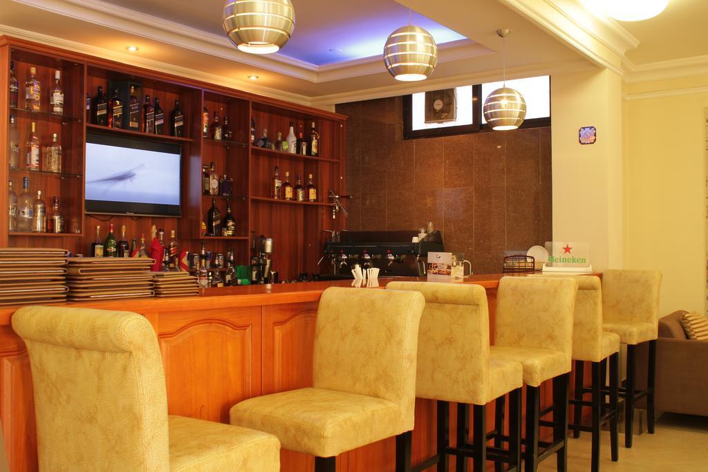 Caravan Hotel Аддис-Абеба Экстерьер фото
