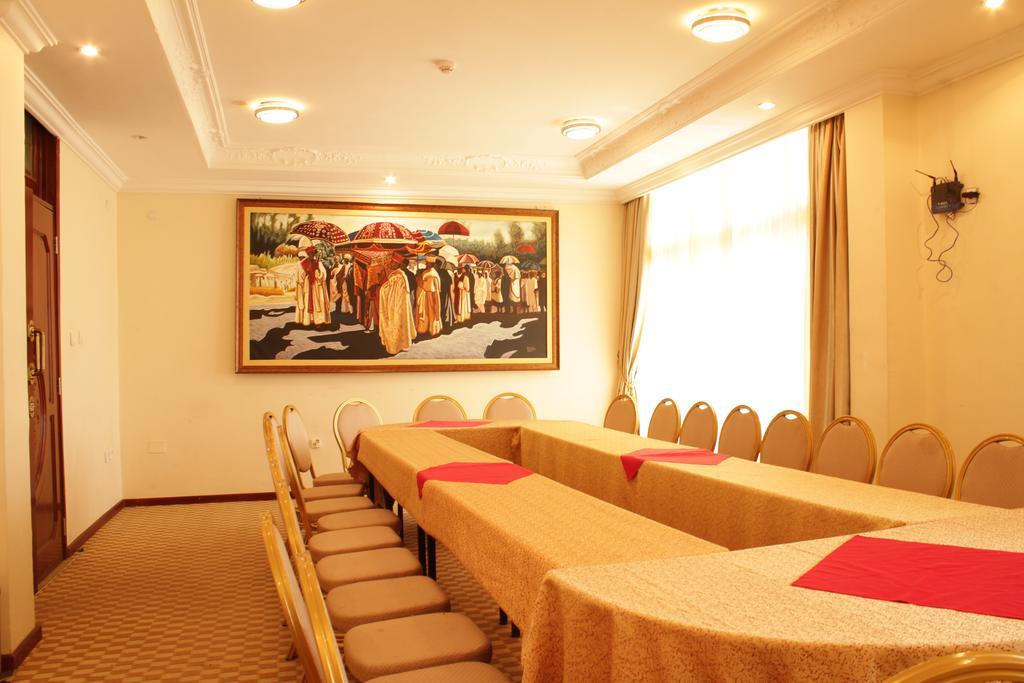 Caravan Hotel Аддис-Абеба Экстерьер фото