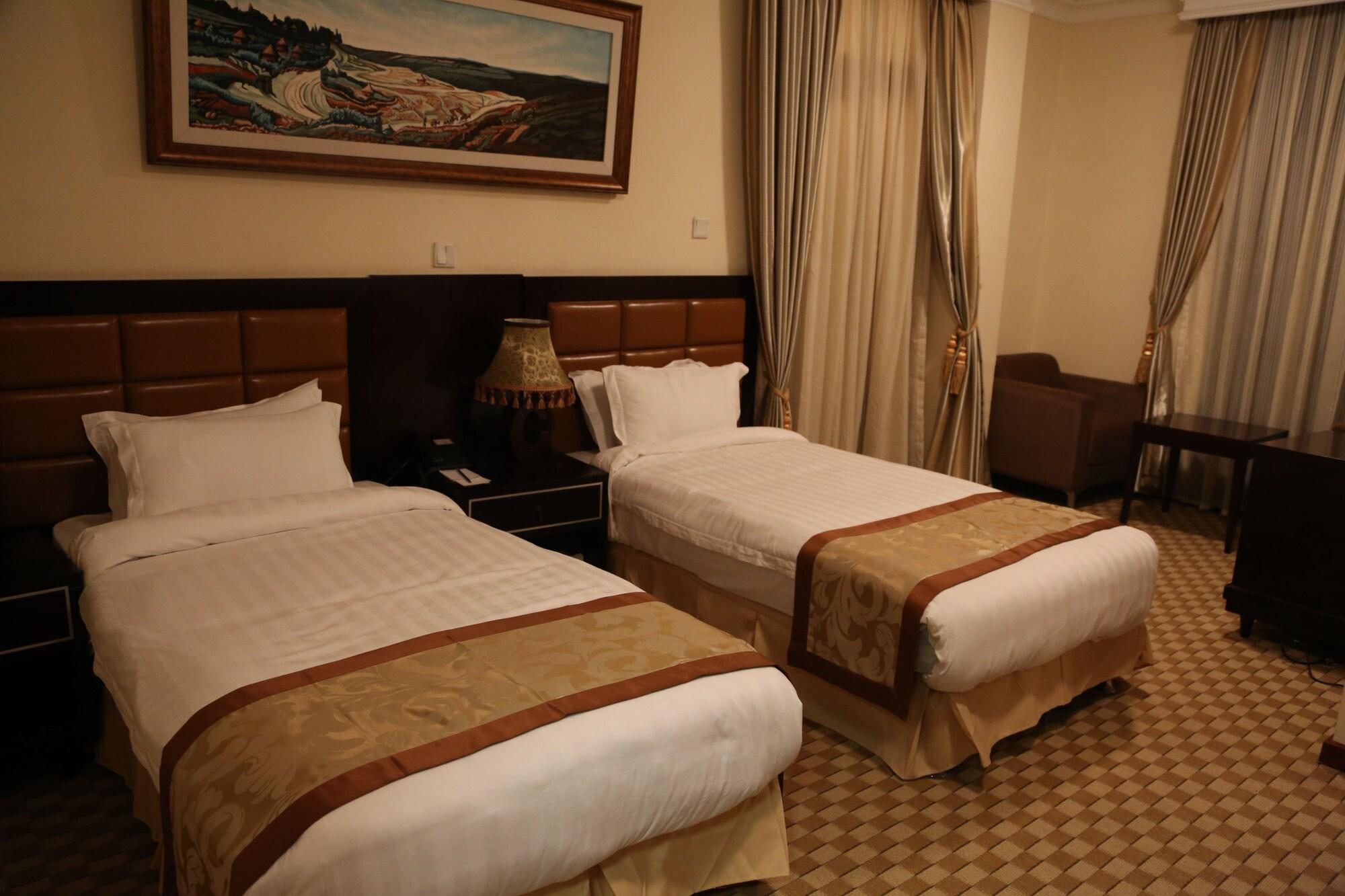 Caravan Hotel Аддис-Абеба Экстерьер фото