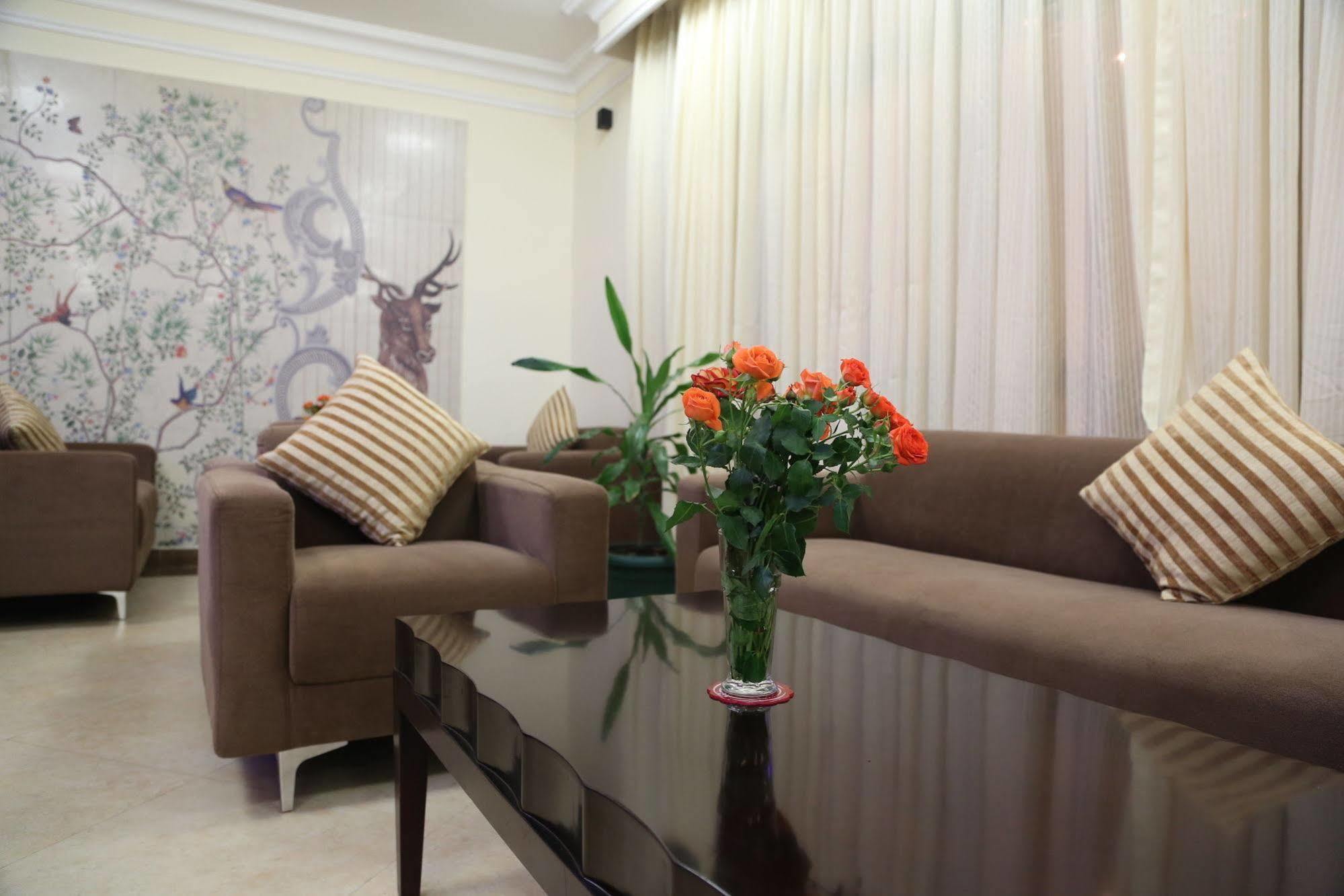 Caravan Hotel Аддис-Абеба Экстерьер фото