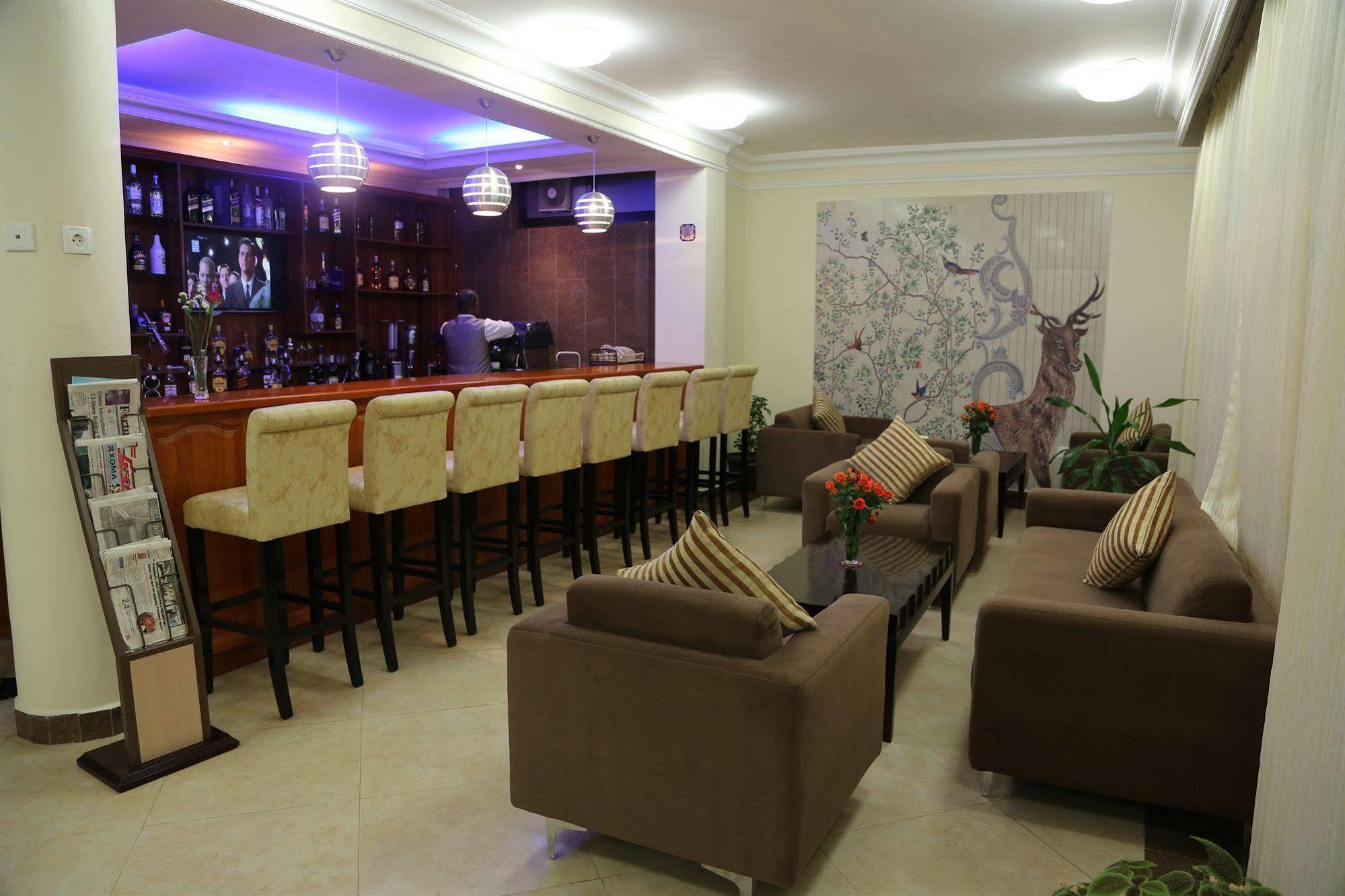 Caravan Hotel Аддис-Абеба Экстерьер фото